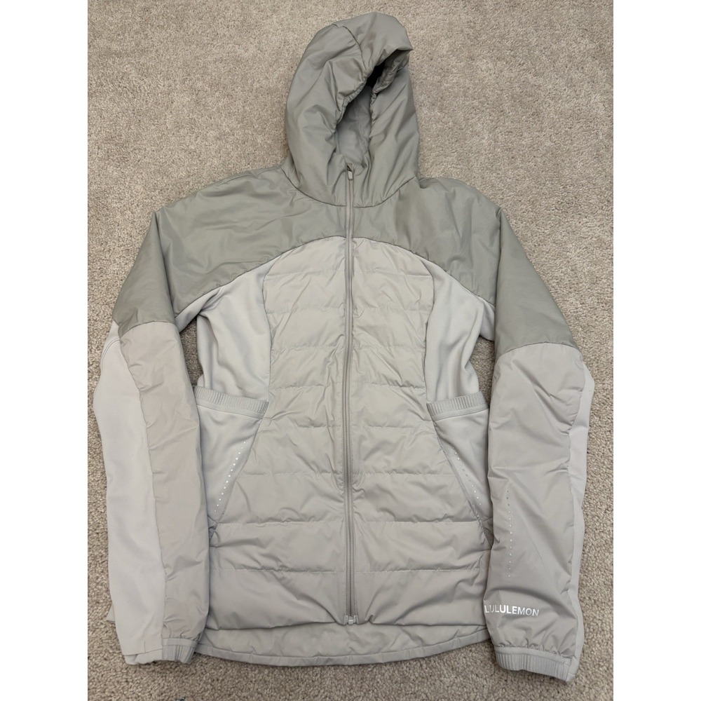 Women's Lululemon Down For It all Gray White Jacket Hooded Goose Down Size 10